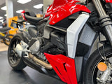 2023 DUCATI STREET FIGHTER V2 - RED - Sold