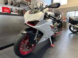 2023 DUCATI PANIGALE V2 - SILK WHITE
