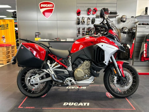 2023 DUCATI MULTISTRADA V4S TRAVEL & RADAR (SPOKED WHEEL) - RED