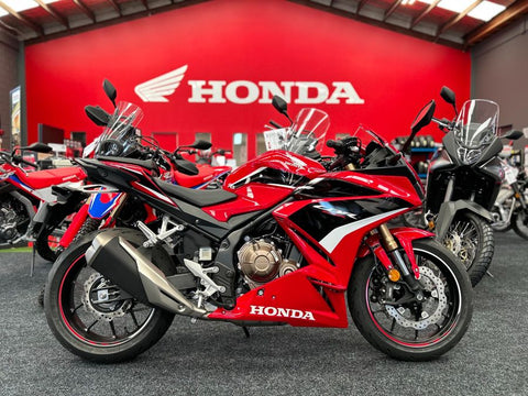 2022 HONDA CBR500R - RED